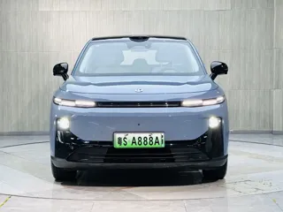 Leapmotor B10 2025 купить из Китая, цена 3 096 000 ₽ — Suifenhe Auto