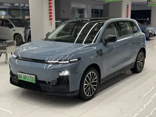 Leapmotor B10 2025 купить из Китая, цена 3 005 000 ₽ — Suifenhe Auto