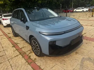 Leapmotor B10 2025 купить из Китая, цена 3 150 000 ₽ — Suifenhe Auto