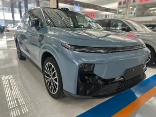 Leapmotor B10 2025 купить из Китая, цена 3 132 000 ₽ — Suifenhe Auto