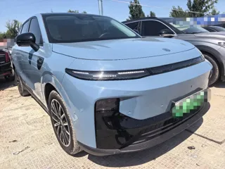 Leapmotor B10 2025 купить из Китая, цена 2 760 000 ₽ — Suifenhe Auto