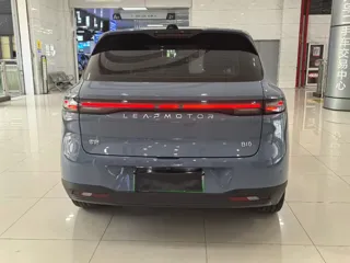 Leapmotor B10 2025 купить из Китая, цена 3 077 000 ₽ — Suifenhe Auto