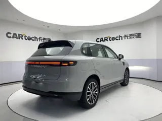 Leapmotor B10 2026 купить из Китая, цена 3 263 000 ₽ — Suifenhe Auto