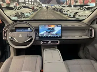 Leapmotor B10 2025 купить из Китая, цена 3 096 000 ₽ — Suifenhe Auto
