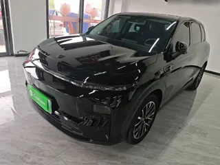 Leapmotor B10 2025 купить из Китая, цена 3 041 000 ₽ — Suifenhe Auto