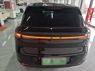 Leapmotor B10 2025 купить из Китая, цена 3 041 000 ₽ — Suifenhe Auto
