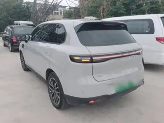 Leapmotor B10 2025 купить из Китая, цена 2 957 000 ₽ — Suifenhe Auto