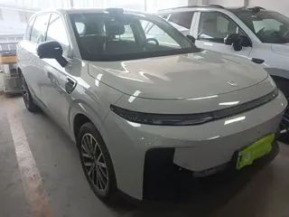 Leapmotor B10 2025 купить из Китая, цена 2 898 000 ₽ — Suifenhe Auto