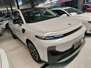 Leapmotor B10 2025 купить из Китая, цена 3 039 000 ₽ — Suifenhe Auto