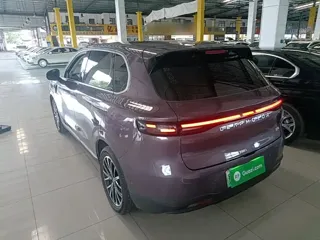 Leapmotor B10 2025 купить из Китая, цена 2 941 000 ₽ — Suifenhe Auto
