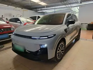 Leapmotor B10 2025 купить из Китая, цена 2 967 000 ₽ — Suifenhe Auto