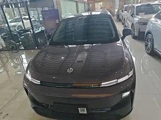 Leapmotor B10 2025 купить из Китая, цена 3 012 000 ₽ — Suifenhe Auto