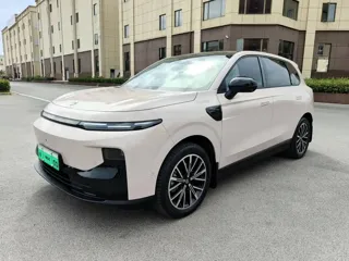 Leapmotor B10 2026 купить из Китая, цена 3 106 000 ₽ — Suifenhe Auto