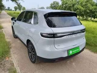 Leapmotor B10 2026 купить из Китая, цена 3 094 000 ₽ — Suifenhe Auto