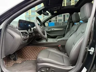 Cadillac CT5 2025 купить из Китая, цена 4 576 000 ₽ — Suifenhe Auto