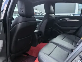 Cadillac CT5 2025 купить из Китая, цена 4 431 000 ₽ — Suifenhe Auto