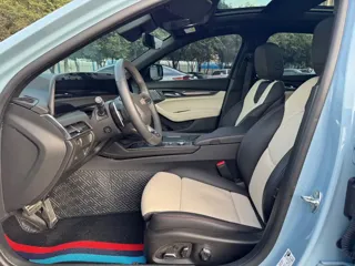 Cadillac CT5 2025 купить из Китая, цена 5 575 000 ₽ — Suifenhe Auto