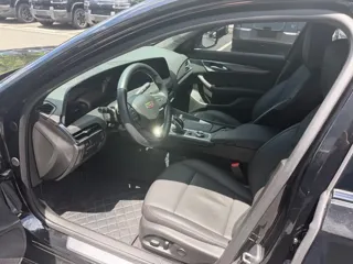 Cadillac CT5 2024 купить из Китая, цена 4 098 000 ₽ — Suifenhe Auto
