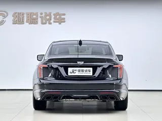 Cadillac CT5 2024 купить из Китая, цена 4 435 000 ₽ — Suifenhe Auto