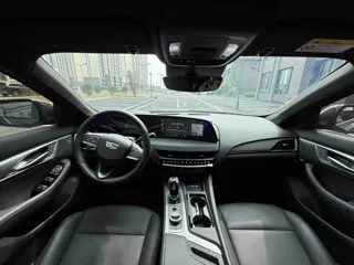 Cadillac CT5 2026 купить из Китая, цена 4 649 000 ₽ — Suifenhe Auto
