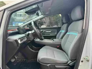 Aion Y 2024 купить из Китая, цена 2 651 000 ₽ — Suifenhe Auto