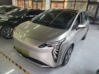 Aion Y 2025 купить из Китая, цена 2 779 000 ₽ — Suifenhe Auto
