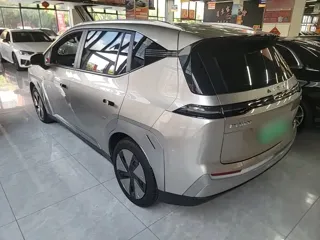 Aion Y 2025 купить из Китая, цена 2 779 000 ₽ — Suifenhe Auto
