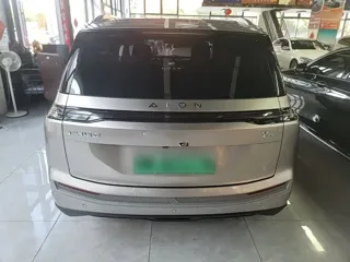 Aion Y 2025 купить из Китая, цена 2 779 000 ₽ — Suifenhe Auto
