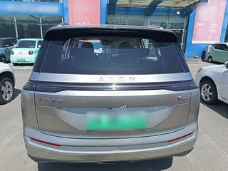Aion Y 2024 купить из Китая, цена 1 666 000 ₽ — Suifenhe Auto