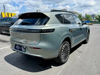 Voyah Free 2025 купить из Китая, цена 5 877 000 ₽ — Suifenhe Auto