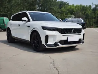 Voyah Free 2024 купить из Китая, цена 5 632 000 ₽ — Suifenhe Auto