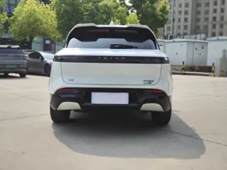 Voyah Free 2024 купить из Китая, цена 5 632 000 ₽ — Suifenhe Auto