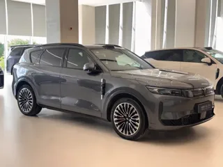Voyah Free 2025 купить из Китая, цена 5 972 000 ₽ — Suifenhe Auto
