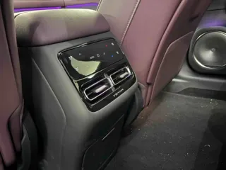 Voyah Free 2025 купить из Китая, цена 5 906 000 ₽ — Suifenhe Auto