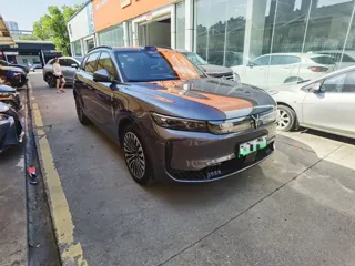 Voyah Free 2025 купить из Китая, цена 4 793 000 ₽ — Suifenhe Auto