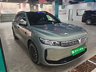 Voyah Free 2025 купить из Китая, цена 6 248 000 ₽ — Suifenhe Auto