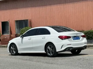 Mercedes-Benz A 2021 купить из Китая, цена 1 811 000 ₽ — Suifenhe Auto