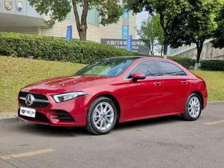 Mercedes-Benz A 2021 купить из Китая, цена 1 965 000 ₽ — Suifenhe Auto