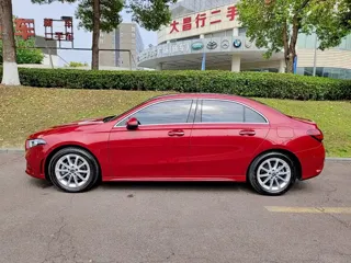 Mercedes-Benz A 2021 купить из Китая, цена 1 965 000 ₽ — Suifenhe Auto