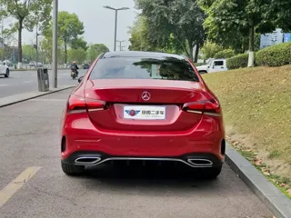 Mercedes-Benz A 2021 купить из Китая, цена 1 965 000 ₽ — Suifenhe Auto