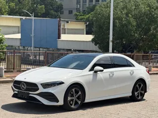 Mercedes-Benz A 2024