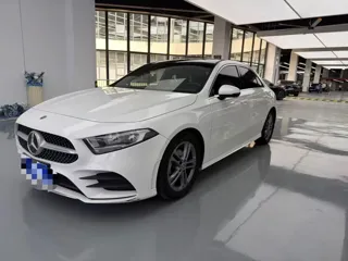 Mercedes-Benz A 2022 купить из Китая, цена 1 821 000 ₽ — Suifenhe Auto