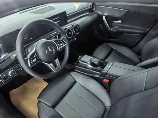 Mercedes-Benz A 2021 купить из Китая, цена 1 798 000 ₽ — Suifenhe Auto