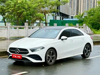 Mercedes-Benz A 2024