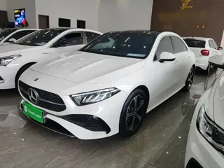 Mercedes-Benz A 2024