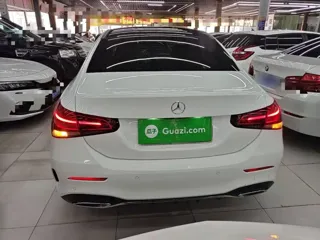 Mercedes-Benz A 2019 купить из Китая, цена 1 707 000 ₽ — Suifenhe Auto