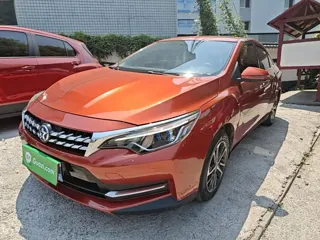 Venucia D60 2018 купить из Китая, цена 1 119 000 ₽ — Suifenhe Auto