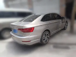 Volkswagen Sagitar 2021 купить из Китая, цена 1 605 000 ₽ — Suifenhe Auto