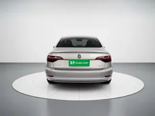 Volkswagen Sagitar 2019 купить из Китая, цена 1 348 000 ₽ — Suifenhe Auto