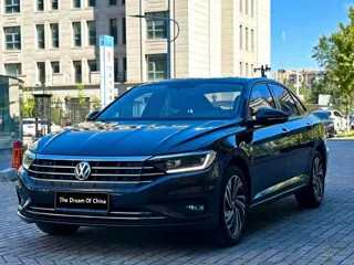Volkswagen Sagitar 2021 купить из Китая, цена 1 585 000 ₽ — Suifenhe Auto